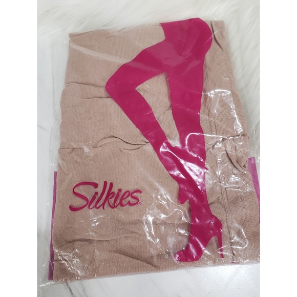 NEW 7 PACKS / 14 PAIR - Silkies‎ Control Top Panty Hose SMALL NUDE ULTRA SHEER - Picture 2 of 5
